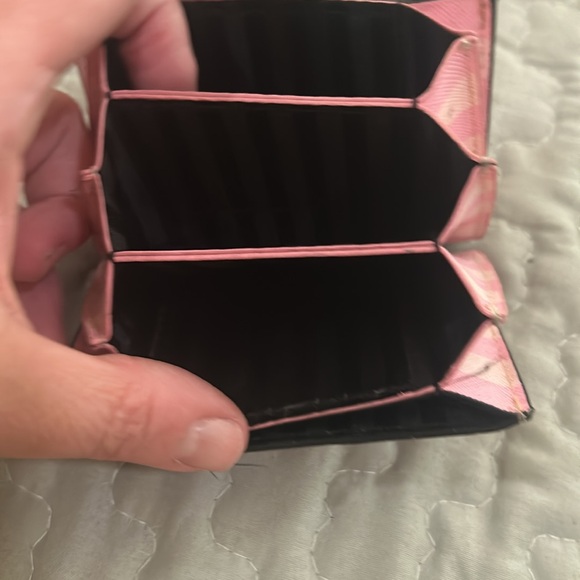 Victoria Secret Accordion Card Case  striped heart logo - Picture 4 of 6